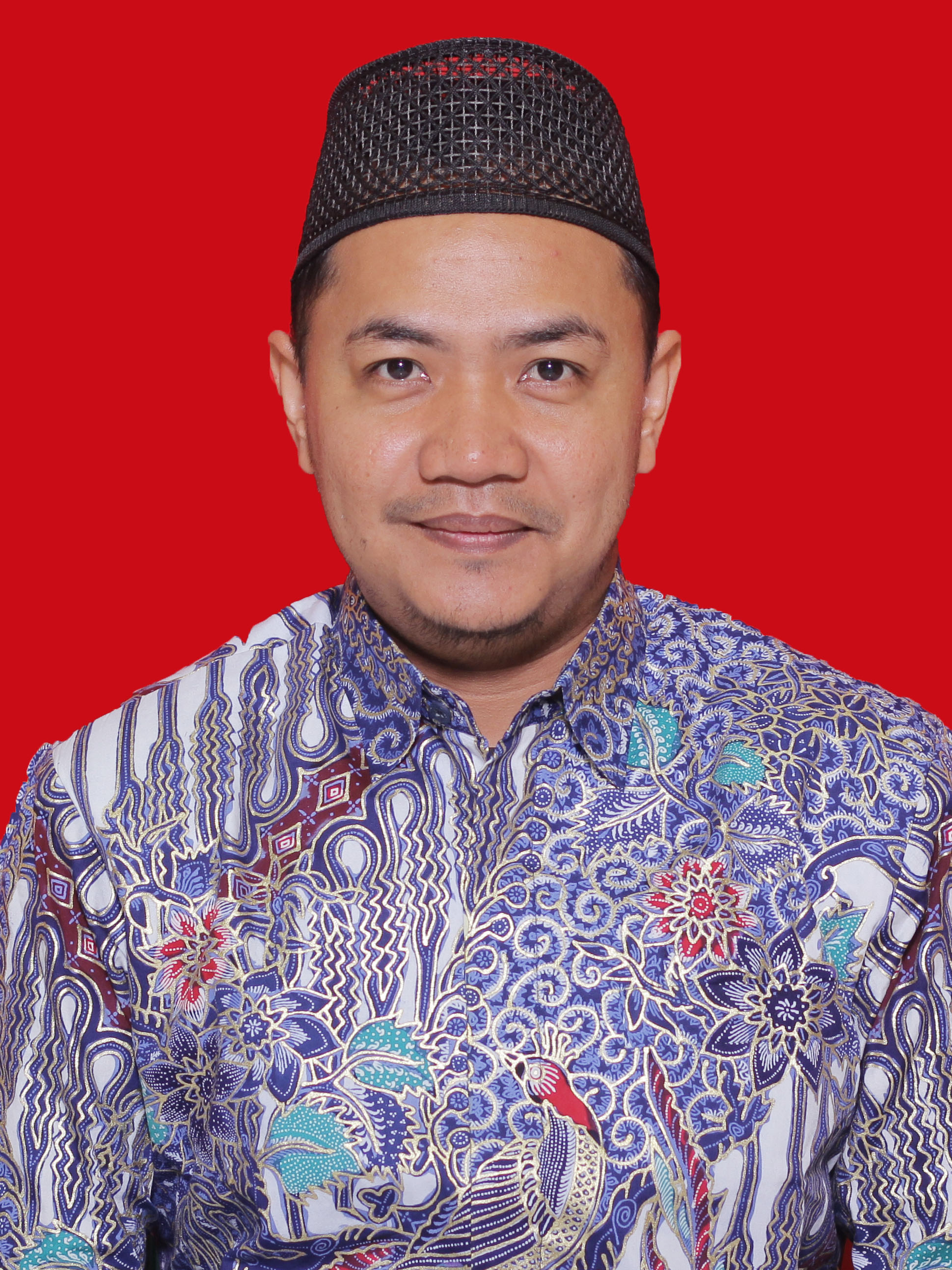 Dr. LUTHFI HAKIM, S.S,  M.PdI